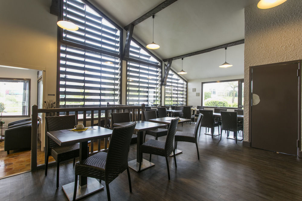 Le Charollais Motel Restaurant Contact-Hotel Vitry-en-Charollais Екстер'єр фото